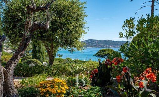 Finca en Nartelle-Noyer-Bellevue-bd de los Sardinaux, Sainte-Maxime, Francia 1