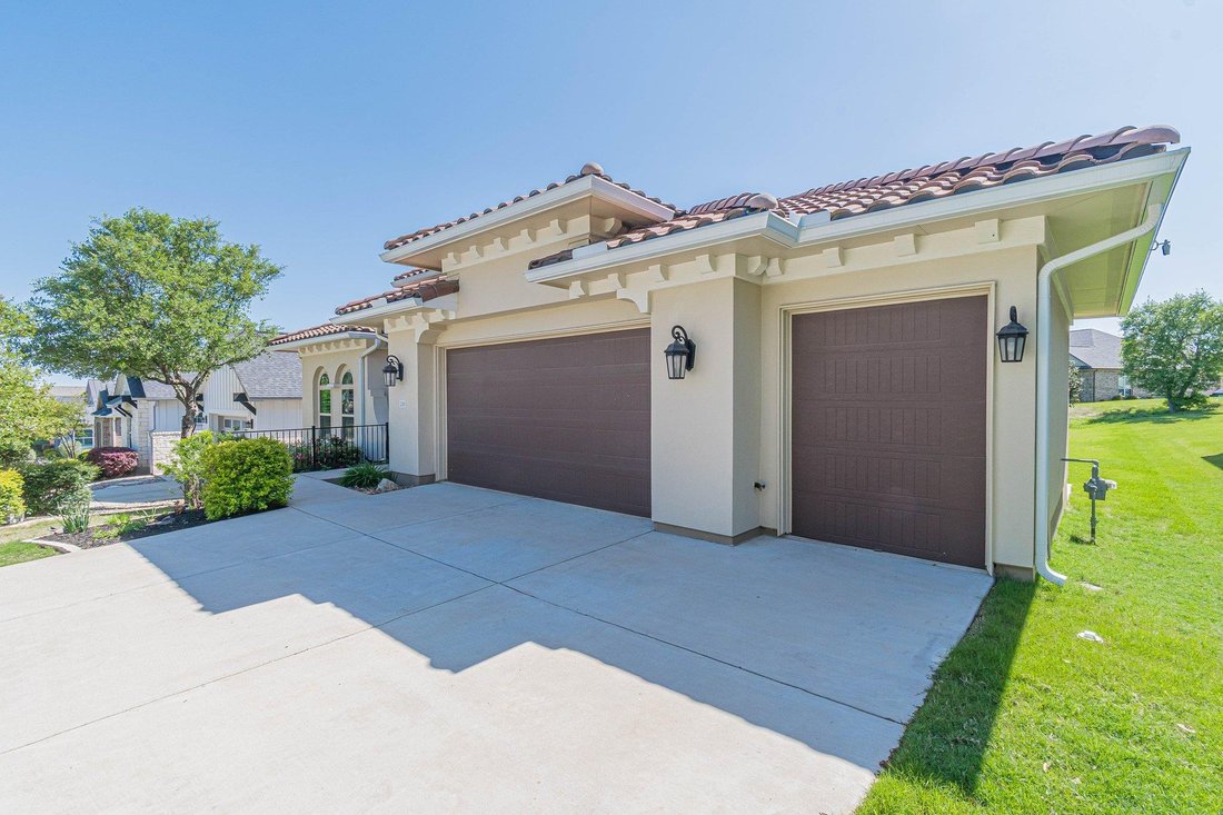 House in San Marcos, Texas, United States 2 - 18414773