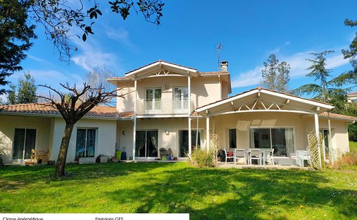 Villa in Arrondissement of Bordeaux, Nouvelle-Aquitaine, France 1