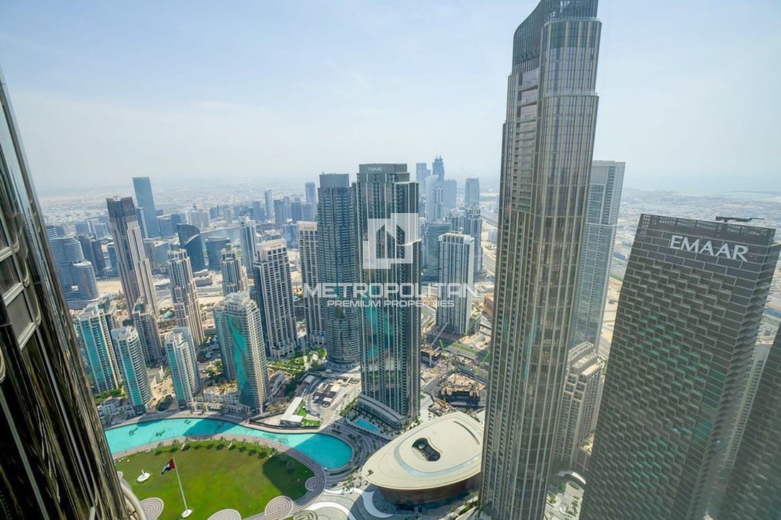 Apartment in Burj Khalifa, Downtown Dubai, Dubai 1 - 18404510
