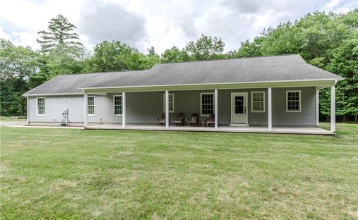 House in Scituate, Rhode Island, United States 1
