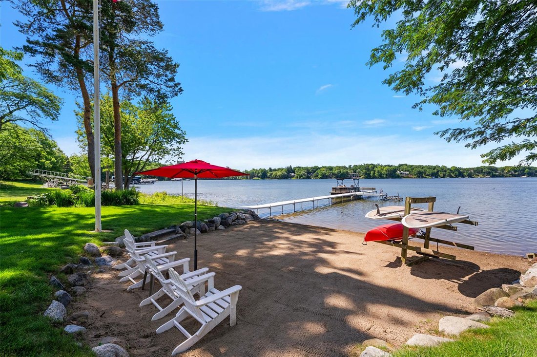 House in Orchard Lake Village, Michigan, United States 3 - 18415814