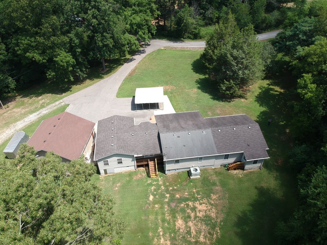 House in Springfield, Tennessee, United States 4 - 18411405