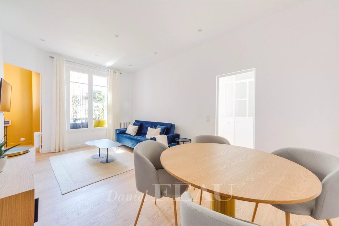 Apartment in Courcelles-Wagram, Paris 17e Arrondissement, Paris 2 - 18413868