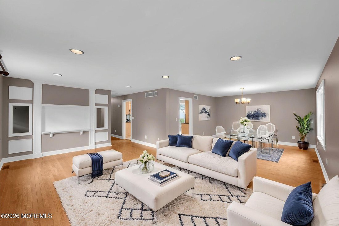 House in Marlboro Township, New Jersey, United States 5 - 18334867