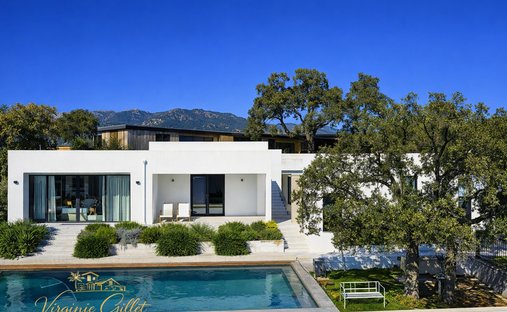 Villa en Sainte-Lucie-de-Porto-Vecchio, Córcega, Francia 1