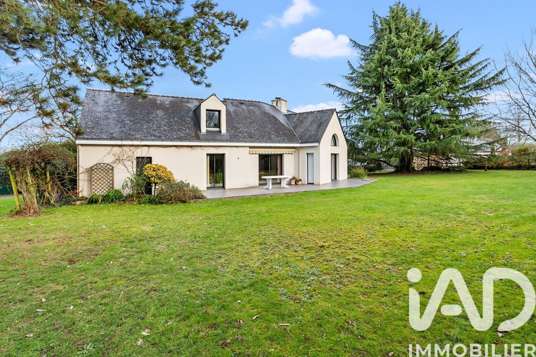 House in La Chapelle-sur-Erdre, Pays de la Loire, France 1 - 16965136