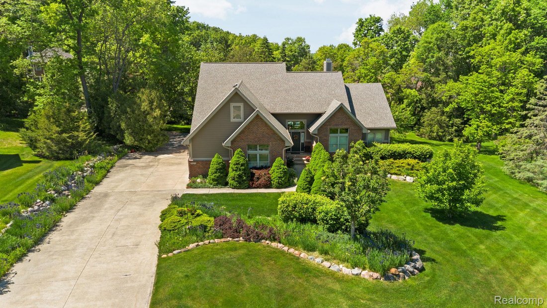 House in Milford Charter Township, Michigan, United States 1 - 18399591
