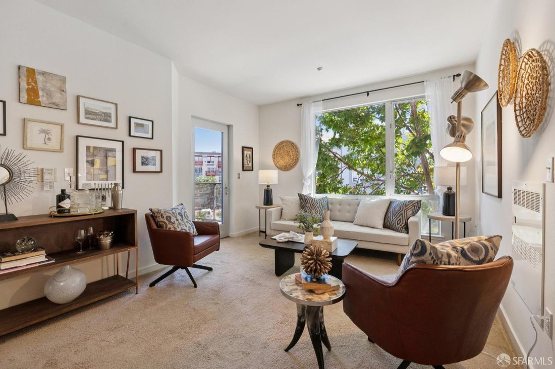 Condo in San Francisco, California, United States 1 - 18406605