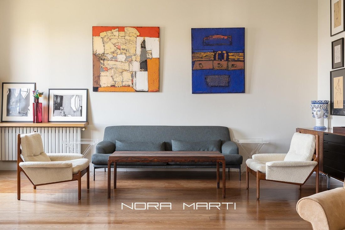 Apartment in Eixample, Barcelona, Spain 4 - 18407571