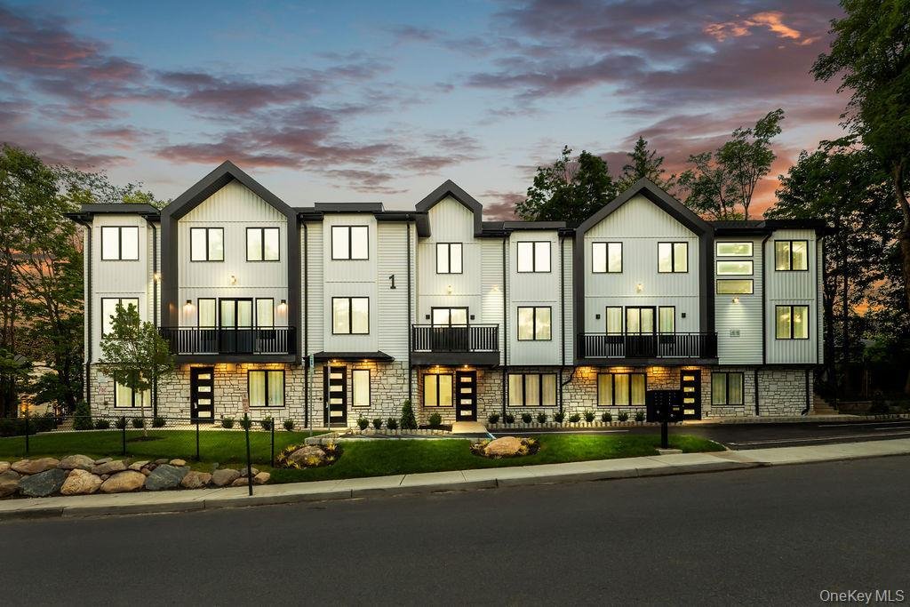 Condo in Airmont, New York, United States 1 - 18403930
