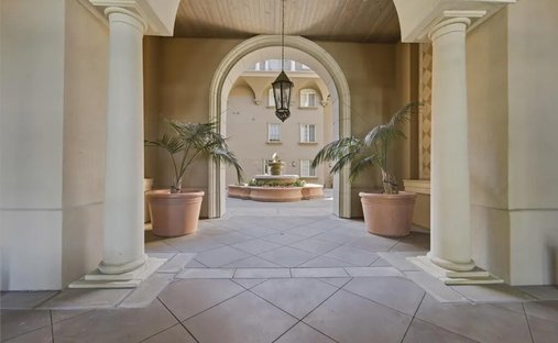 Townhouse in Los Angeles, California, United States 1
