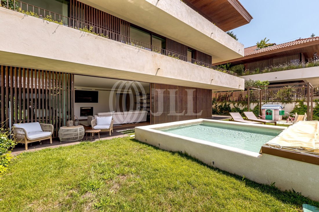 Apartment in Estoril, Cascais e Estoril, Lisbon 3 - 18302683