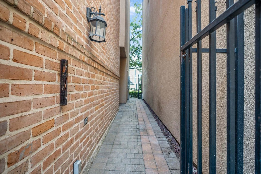 House in Houston, Texas, United States 5 - 18404304