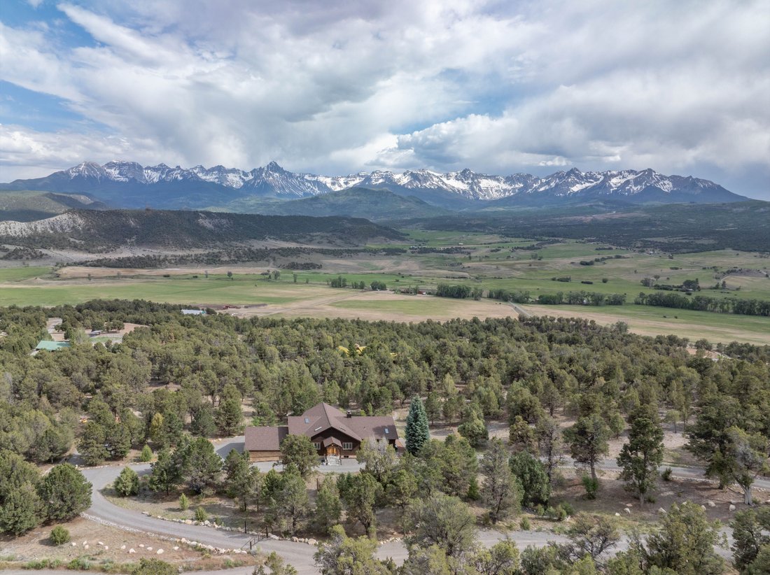 Ridgway, Colorado, United States 1 - 18412332