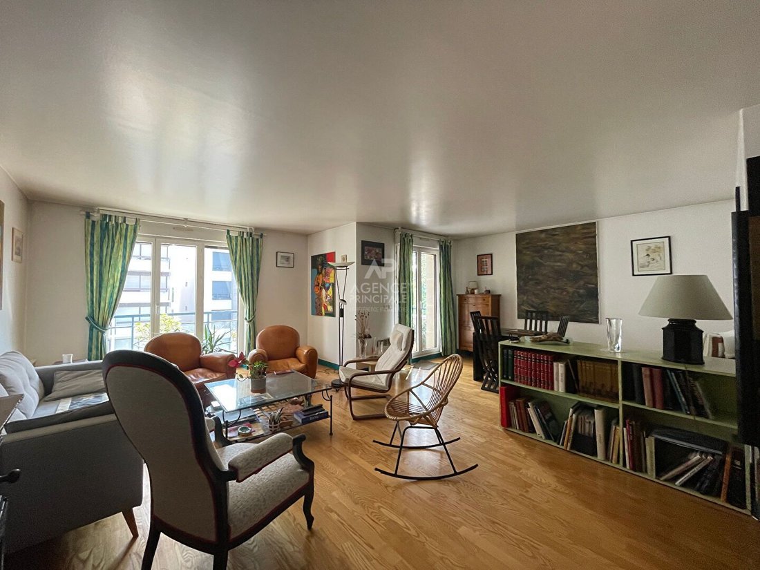 Apartment in Pavé des Gardes, Chaville, France 2 - 18415029