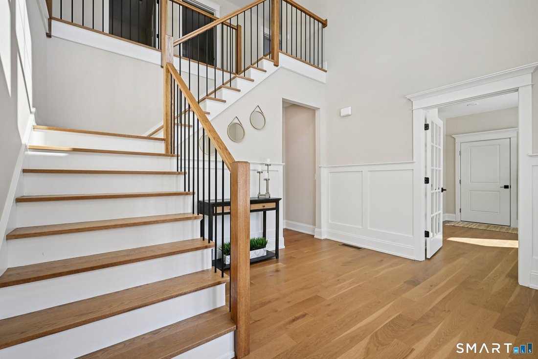 House in East Lyme, Connecticut, United States 3 - 18414475