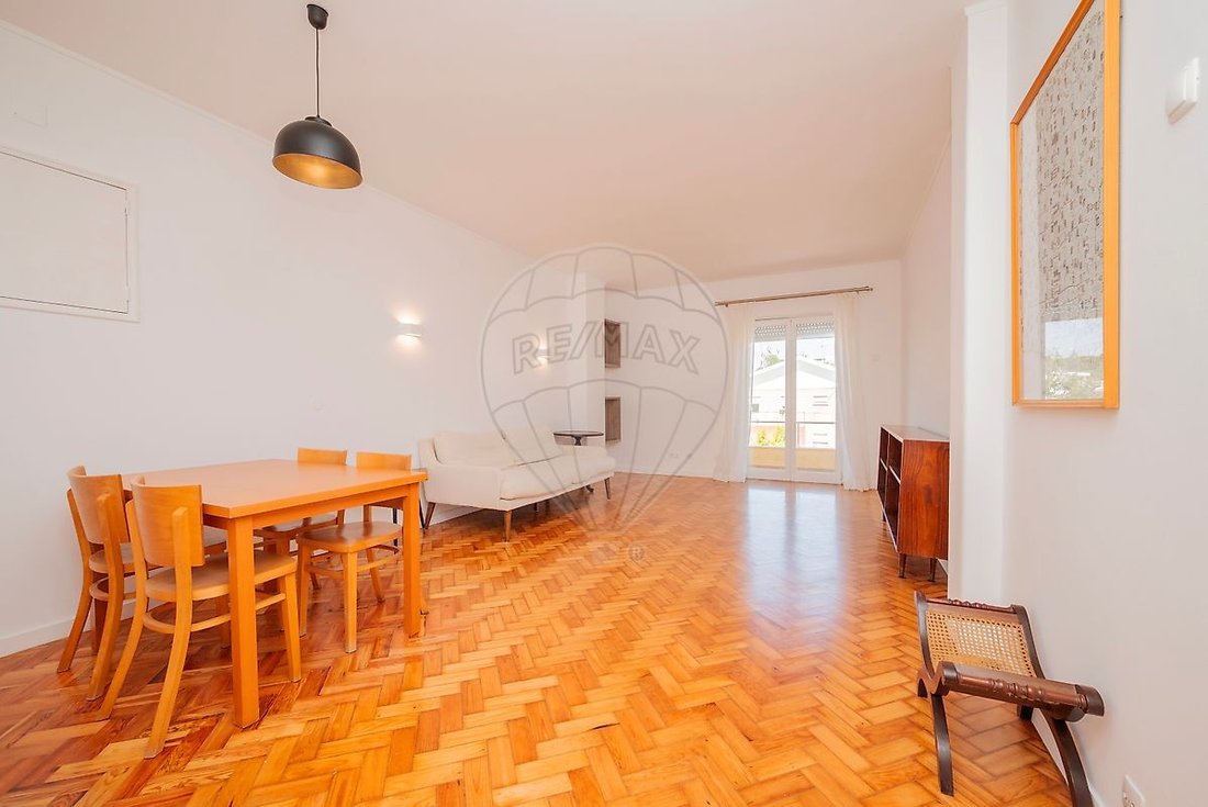 Apartment in Estoril, Cascais e Estoril, Lisbon 2 - 18413826