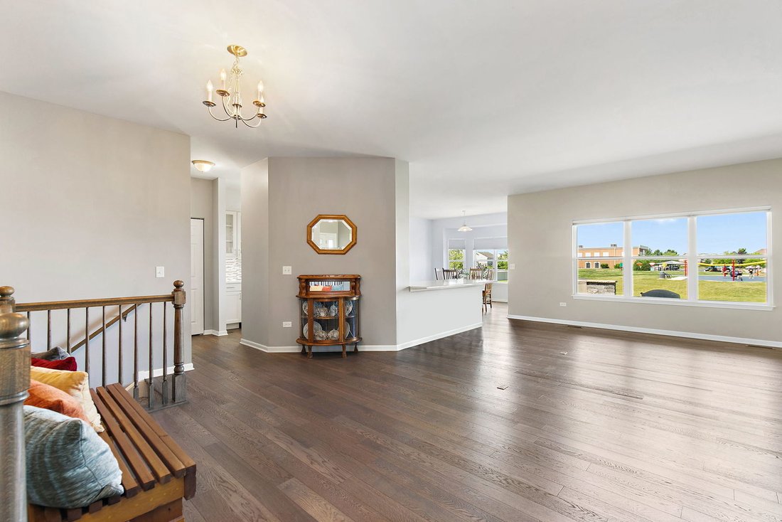 House in New Lenox, Illinois, United States 5 - 18408476