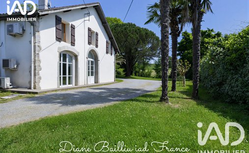 House in Cauneille, Nouvelle-Aquitaine, France 1