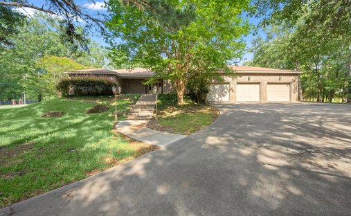 House in Livingston, Texas, United States 1