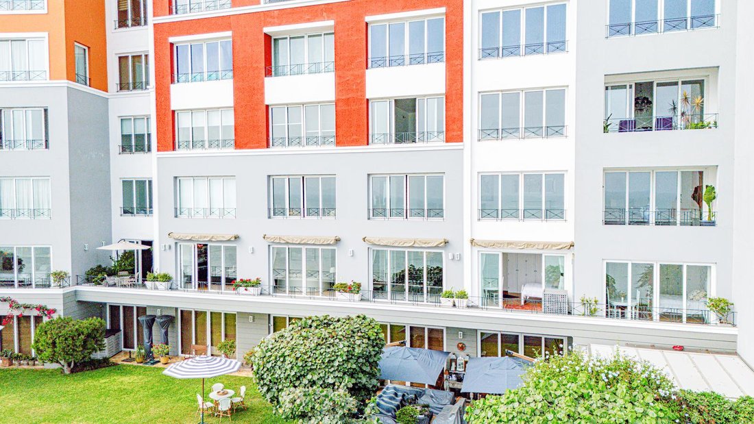 Apartment in Lima, Belarus 3 - 18413682