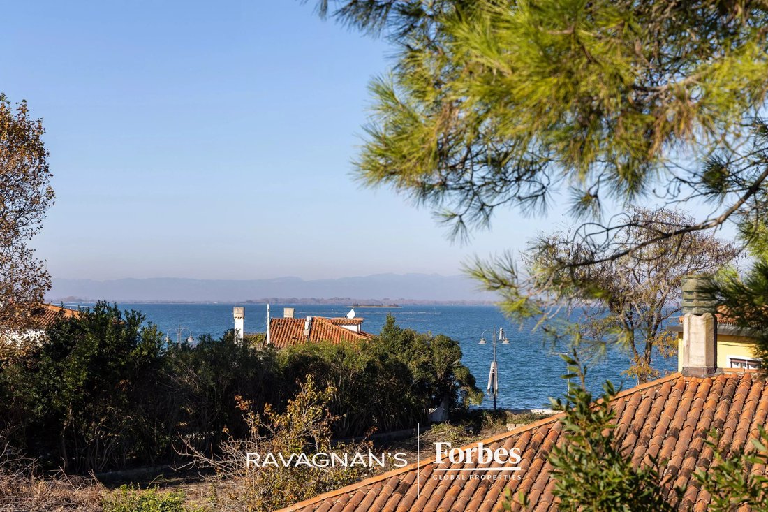 Apartment in Isle of Lido, Veneto, Italy 2 - 18404789