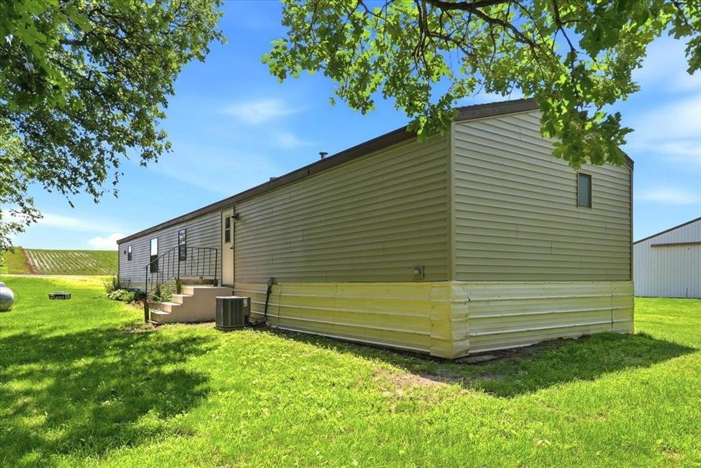 House in Eau Galle, Wisconsin, United States 3 - 18407182