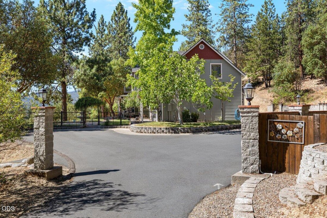 House in Medford, Oregon, United States 2 - 18414765