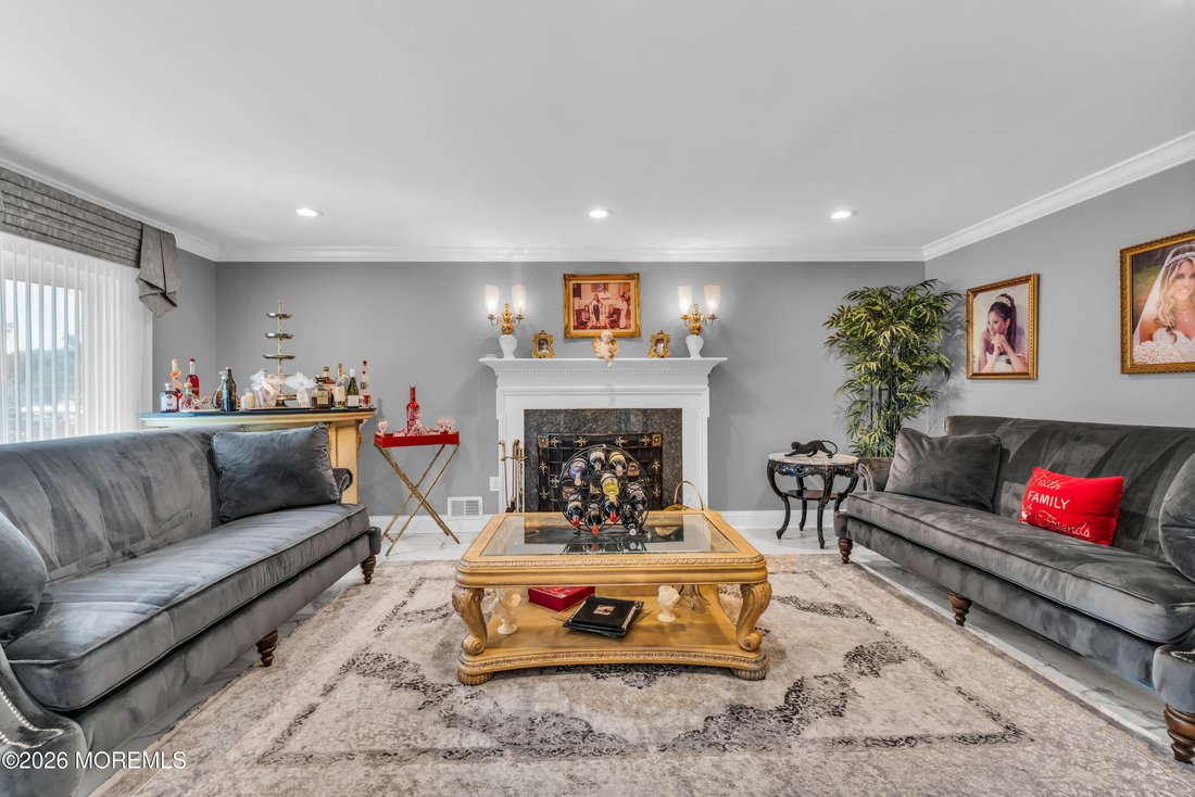 House in Hazlet, New Jersey, United States 5 - 18416207