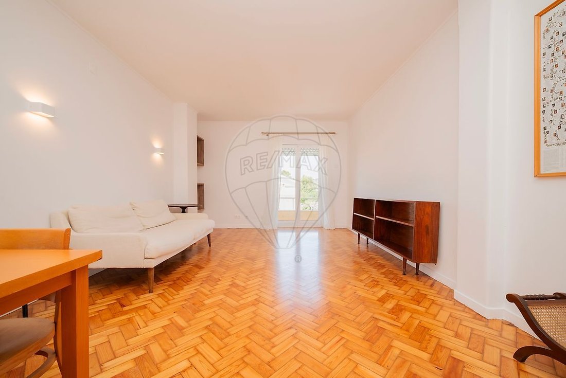 Apartment in Estoril, Cascais e Estoril, Lisbon 4 - 18413826