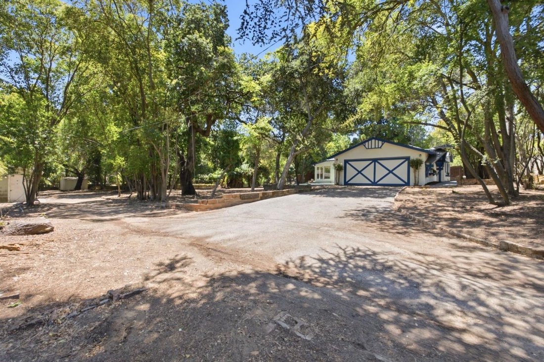 House in San Carlos, California, United States 2 - 18411361