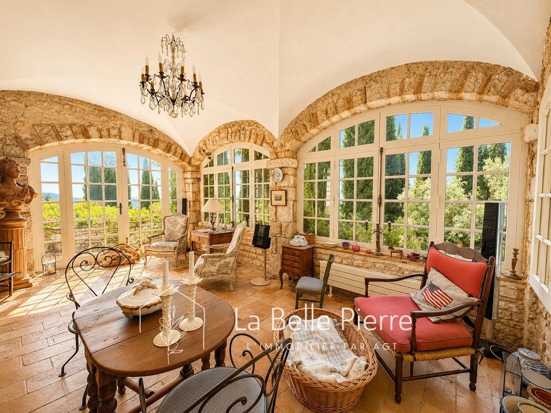 Villa in Tourrettes-sur-Loup, Provence-Alpes-Côte d'Azur, Frankreich 3 - 18409355