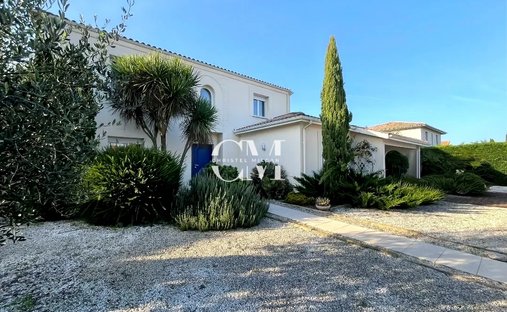 Villa a Capeyron, Mérignac, Francia 1