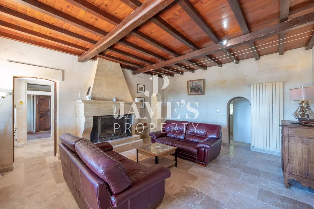House in Fontvieille, Provence-Alpes-Côte d'Azur, France 4 - 18407008