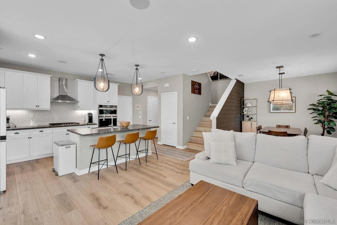 Townhouse in Poway, California, United States 2 - 18408486