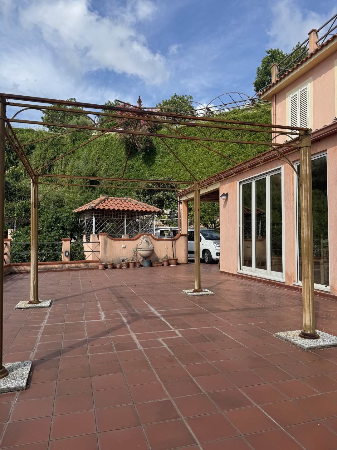 Villa in Annunziata-Giostra-Paradiso, Messina, Sicily 4 - 18409389