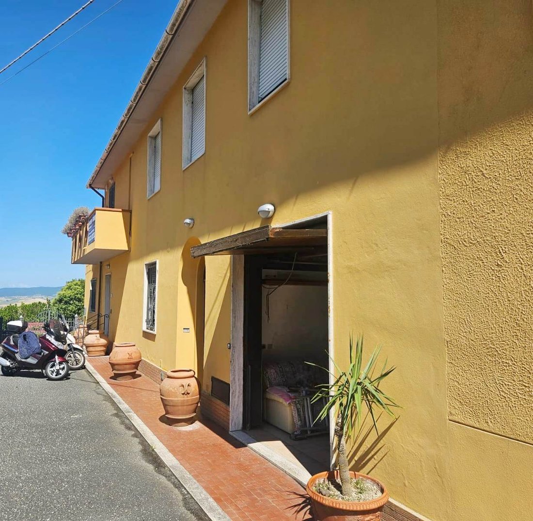Country House in Rosignano Marittimo, Tuscany, Italy 2 - 18411066