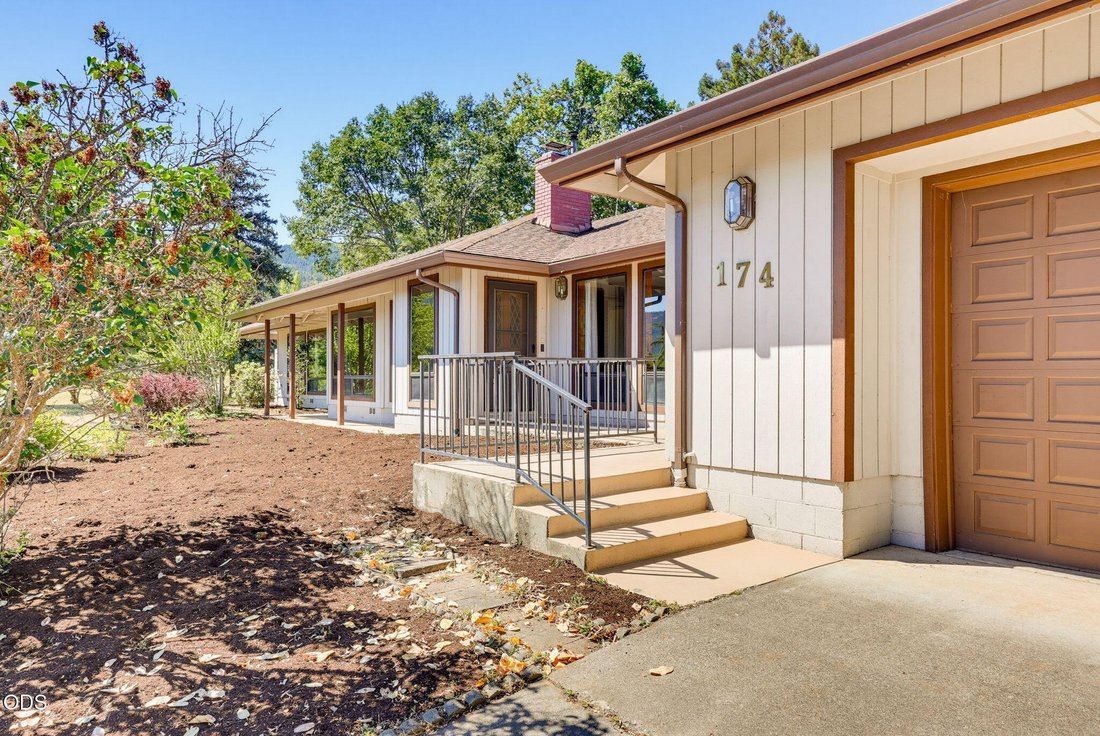 House in Talent, Oregon, United States 2 - 18407805