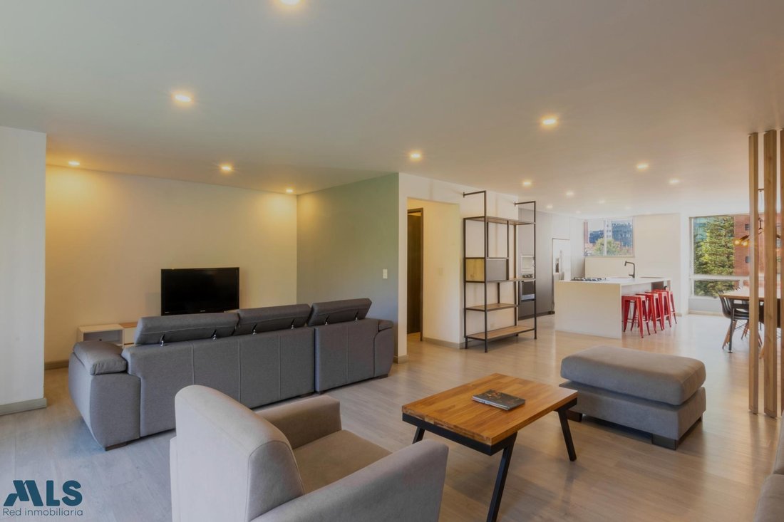 Apartment in Medellín, Antioquia, Colombia 3 - 18403741