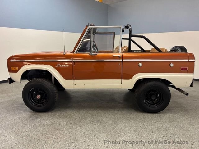 Ford Bronco in Calverton, NY, United States 4 - 18414913