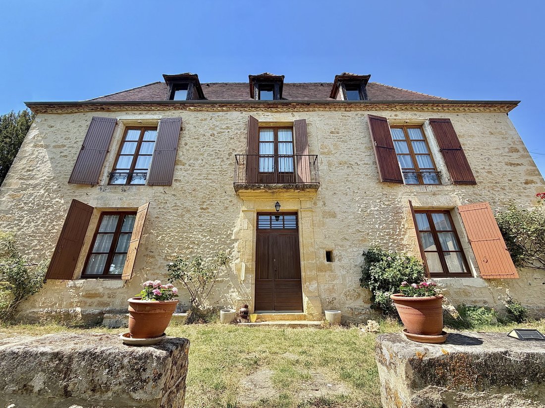 Casa a Sarlat-la-Canéda, Nuova Aquitania, Francia 1 - 18410705