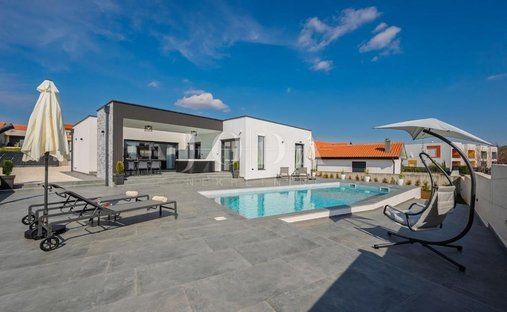 Casa en Žminj, Istria, Croacia 1