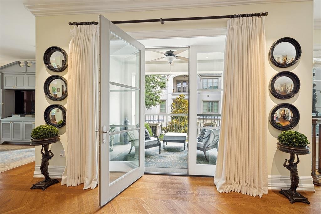 Condo in Dallas, Texas, United States 2 - 18057577