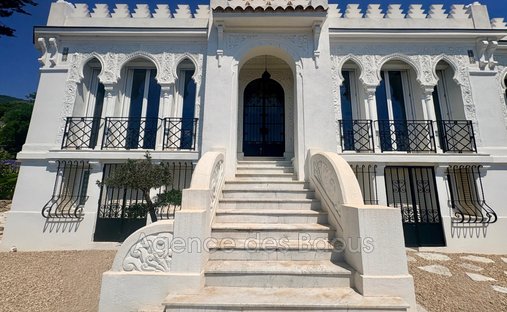 Villa in Gattières, Provence-Alpes-Côte d'Azur, France 1