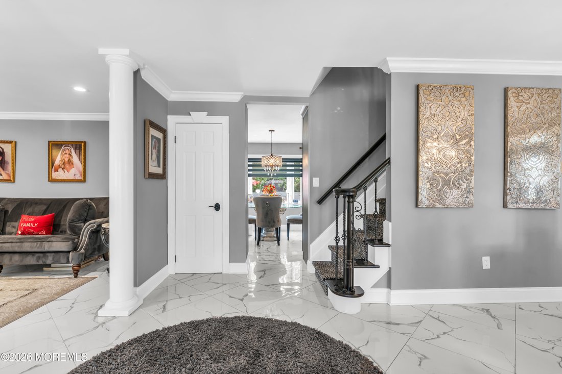 House in Hazlet, New Jersey, United States 3 - 18416207