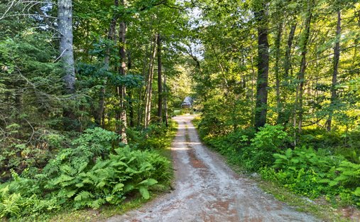 Land in Carlisle, Massachusetts, United States 1