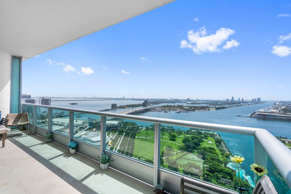 Condo in Miami, Florida, United States 2 - 18412046