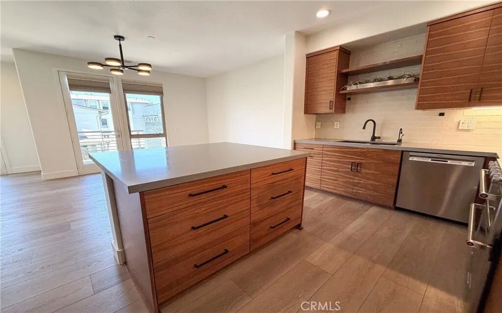 Townhouse in Lawndale, California, United States 5 - 18403157