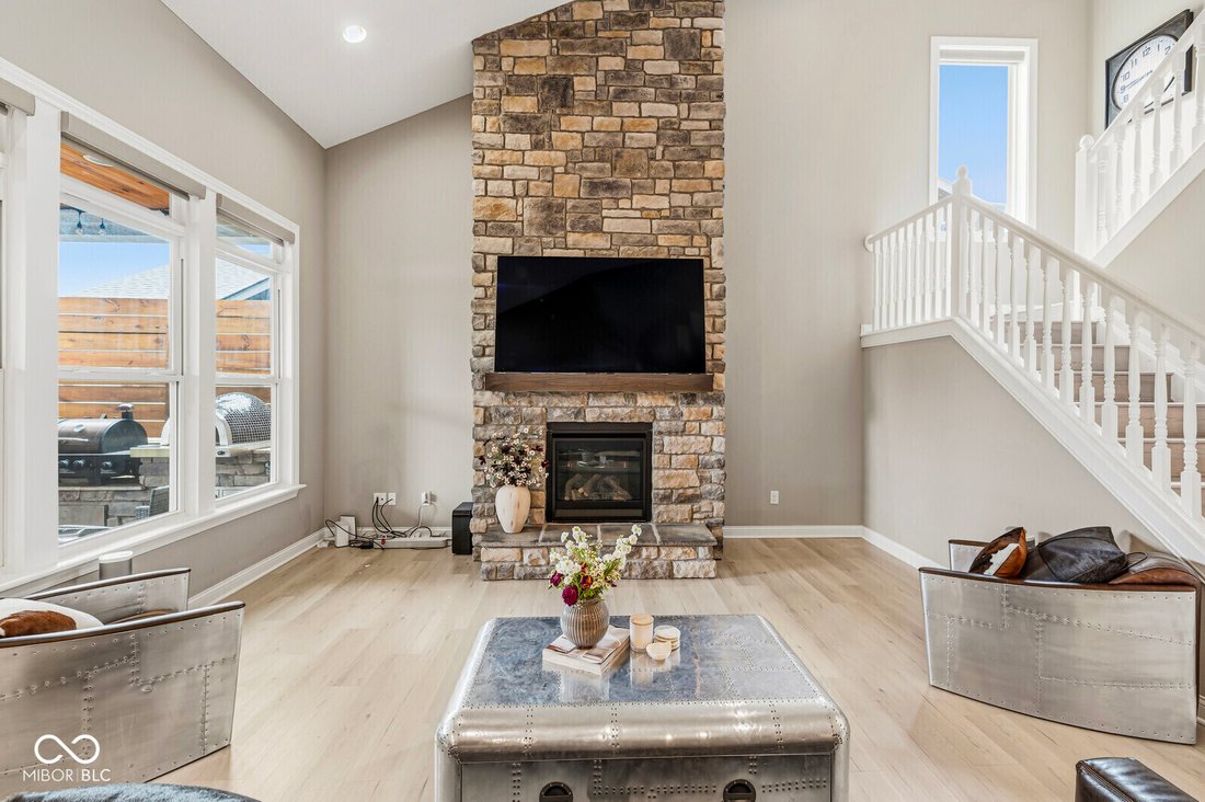 House in Westfield, Indiana, United States 4 - 18414437